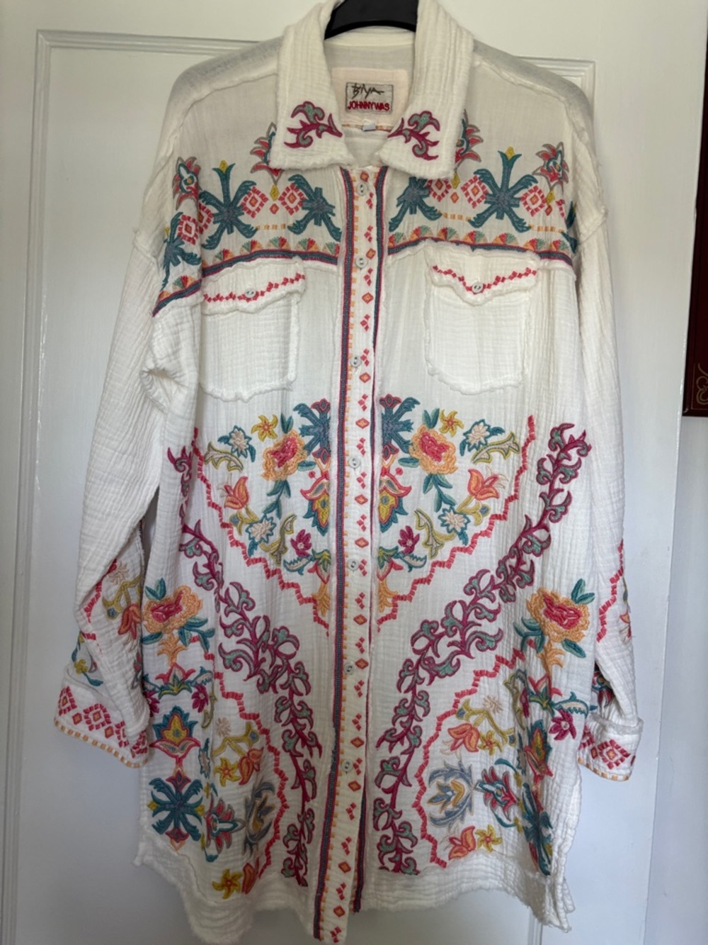 Johnny Was White Embroidered Floral Tunic Shirt